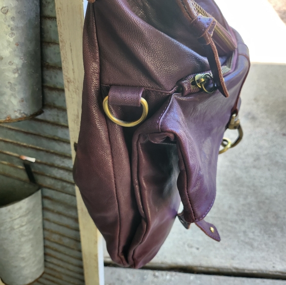 LEATHER CROSSBODY HANDBAG BY CHOCOLAT BLU - Picture 7 of 9